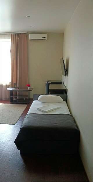 Гостиница ДК Новосибирск Трехместный номер комфорт-2